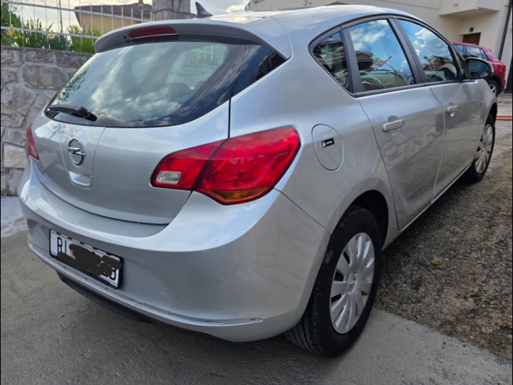Opel Astra 1,6 CDTI