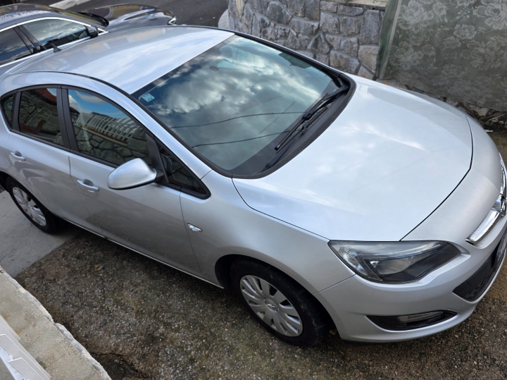 Opel Astra 1,6 CDTI