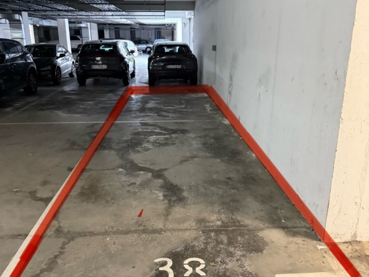 Parkirno mjesto u garaži