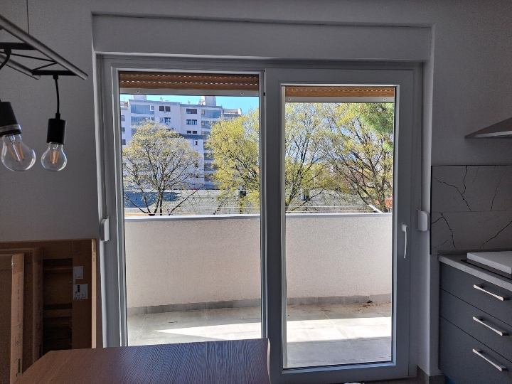 Prodaje vlasnik 1S+DB ili 2S kl.