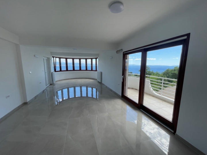 Stan Opatija 160 M2  600.000€