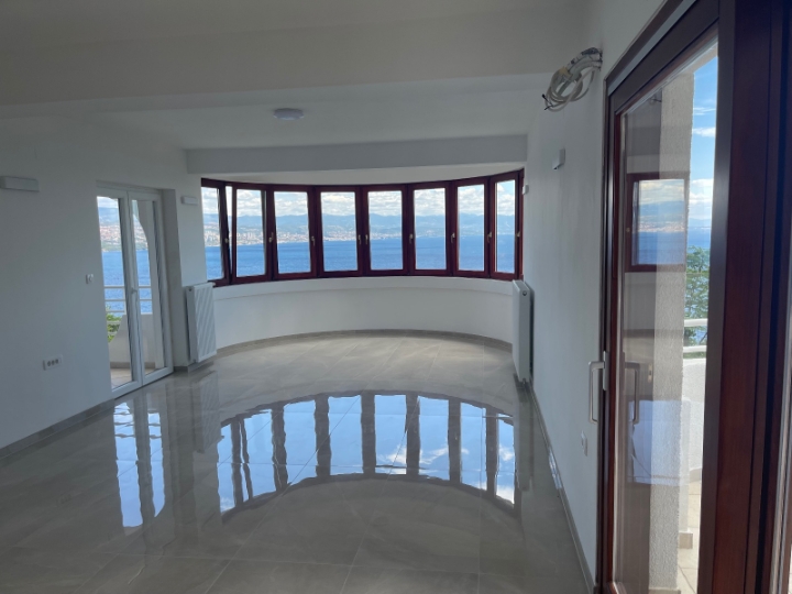 Stan Opatija 160 M2  600.000€