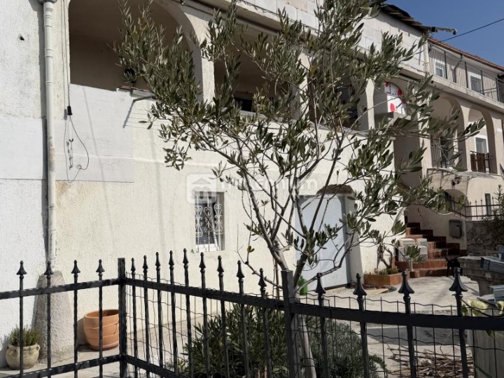 Najam, Matulji, 85m2, stan za 5 radnika