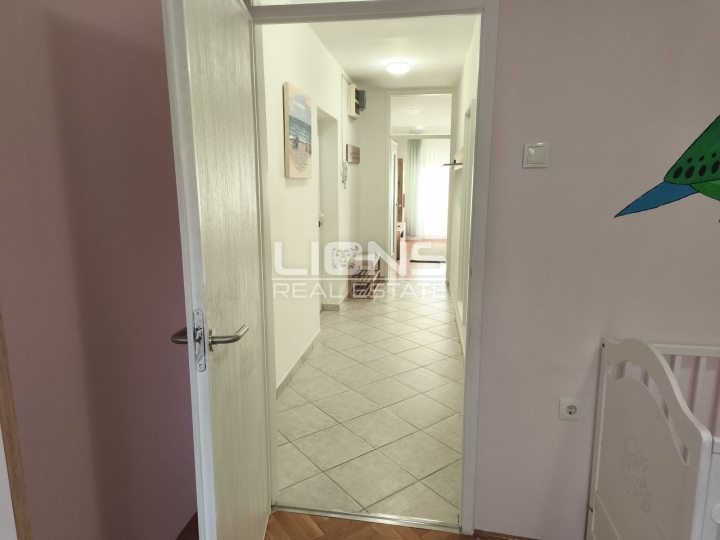 Gornja Vežica, 2S+DB, 62 m2 - pogled more