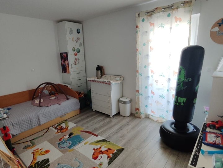 Dvoetažni stan 162 m2 +garsonijera