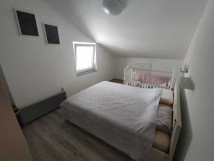 Dvoetažni stan 162 m2 + garsonijera