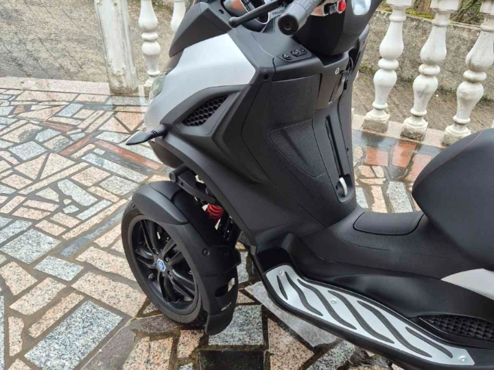 Piaggio MP3
