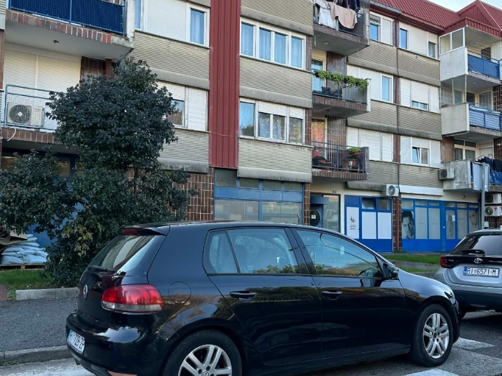 VW Golf 6 2.0 tdi, 81kW