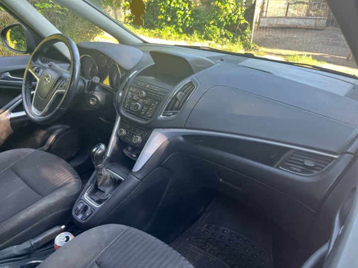 Opel Zafira Tourer 2.0 cdti 7 sjedala