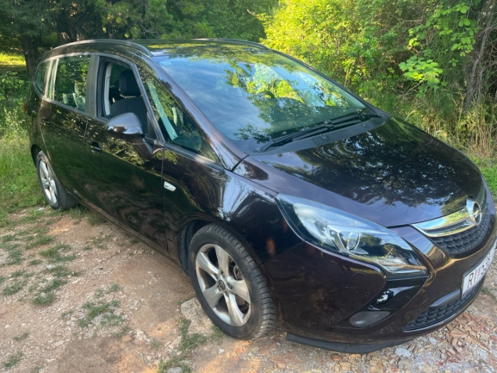 Opel Zafira Tourer 2.0 cdti 7 sjedala