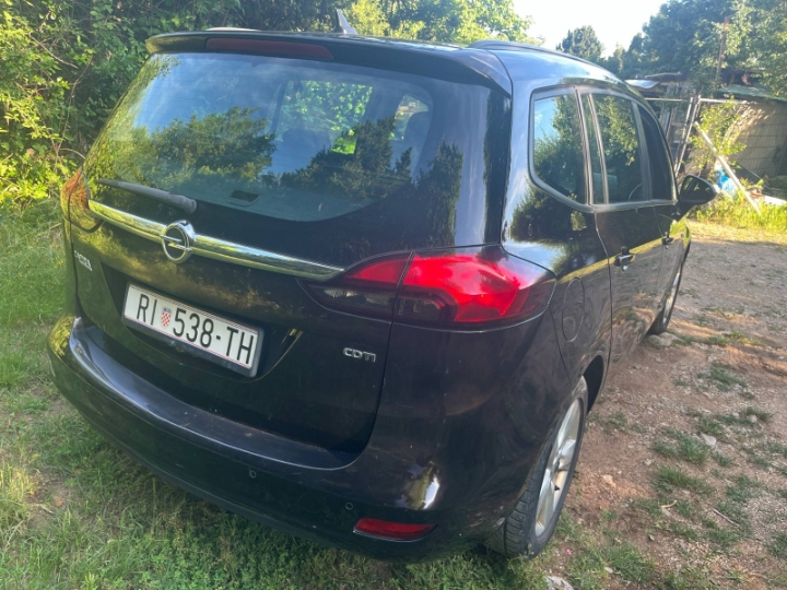 Opel Zafira Tourer 2.0 cdti 7 sjedala