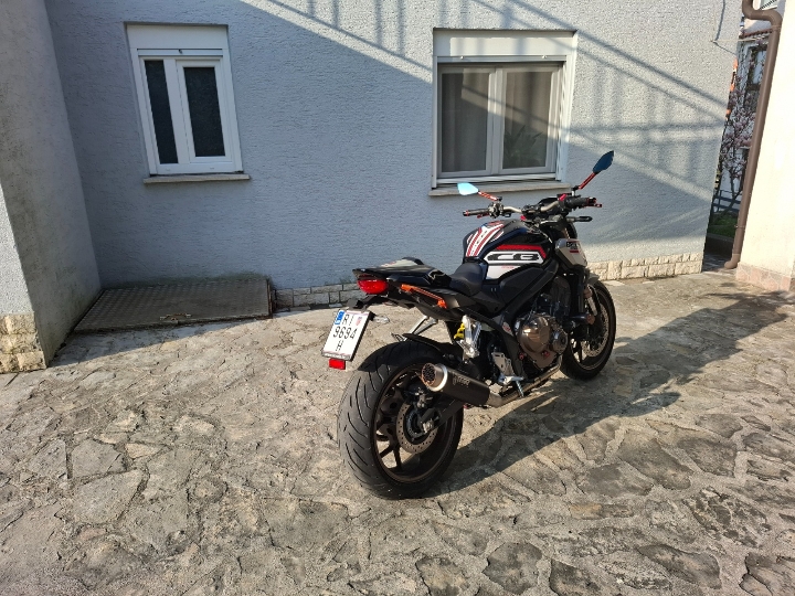 Honda CB 650 R, godinu dana reg.