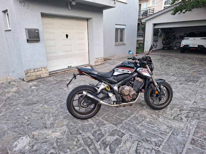 Honda CB 650 R, godinu dana reg.