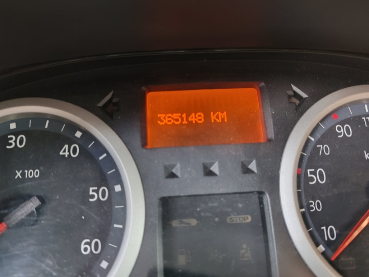 Renault Trafic putnički 8+1