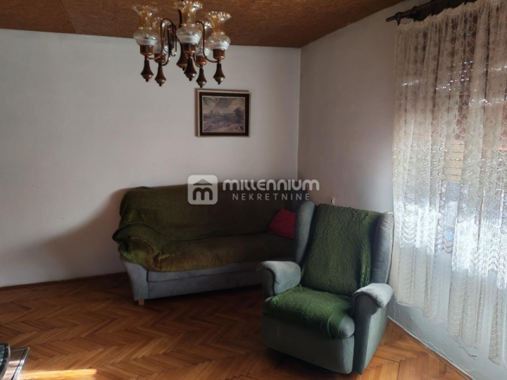 G. kotar, Gerovo, 132m2, samostojeća kuća, parking