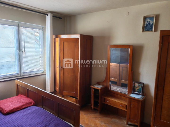 G. kotar, Gerovo, 132m2, samostojeća kuća, parking