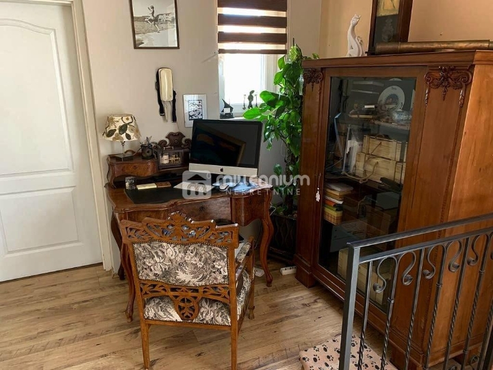 Kostrena, 186m2, samostojeća kuća s okućnicom i bazenom