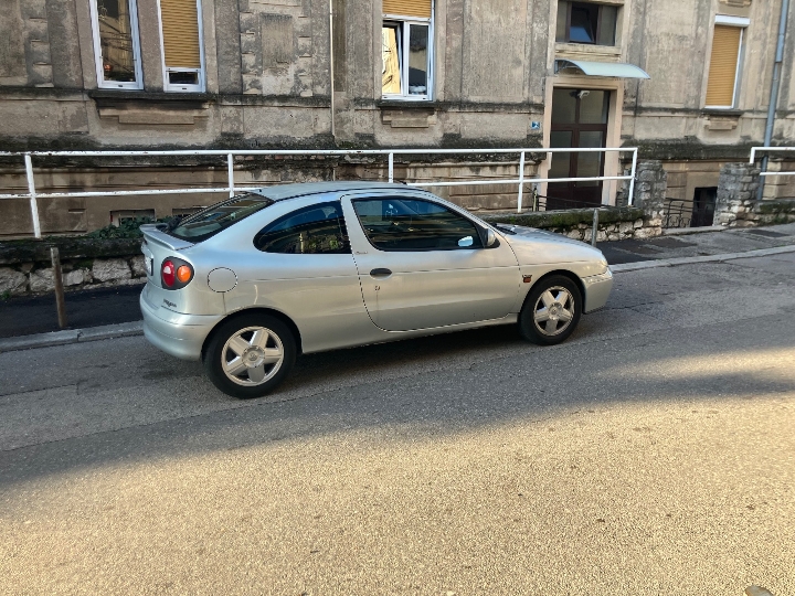 Renault Megane 16, 16V