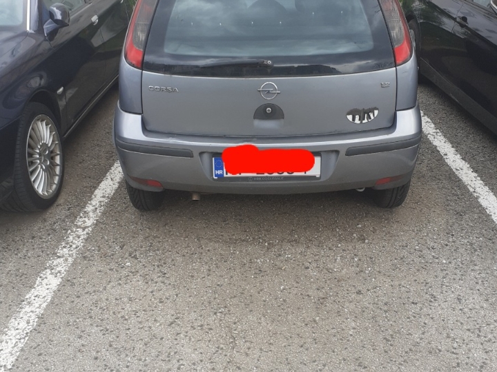 Opel Corsa C 1.2, 2004. god., benz.