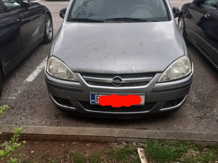 Opel Corsa C 1.2, 2004. god., benz.