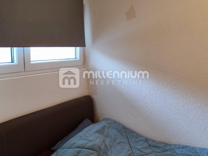 Donji Zamet, 28.76m2, jednosobni stan s terasom