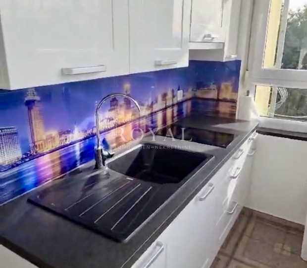 Rujevica, stan 40 m2 + terasa