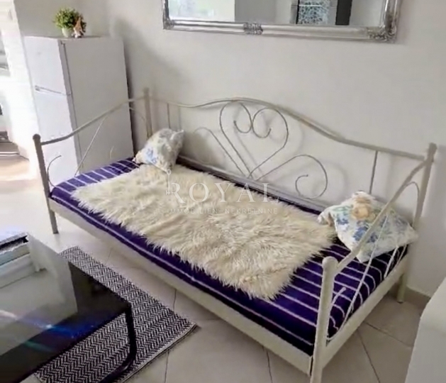 Rujevica, stan 40 m2 + terasa