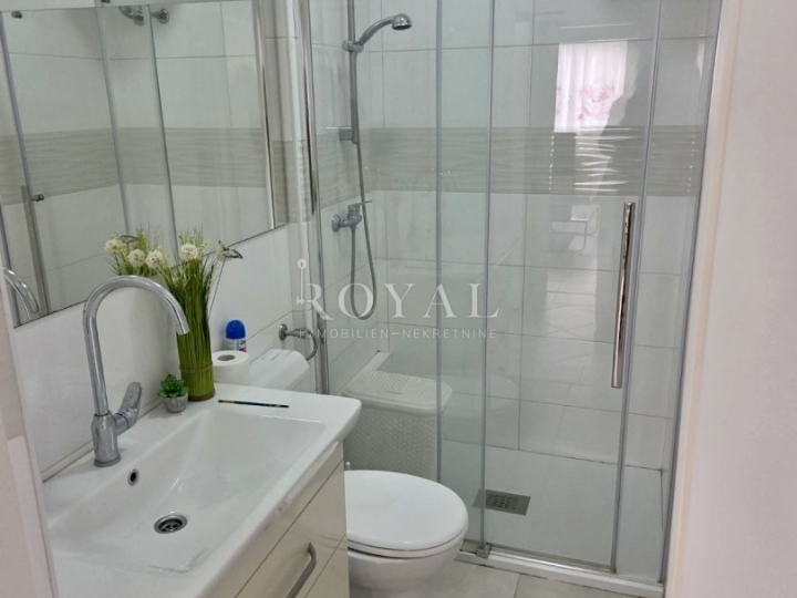 Rujevica, stan 40 m2 + terasa