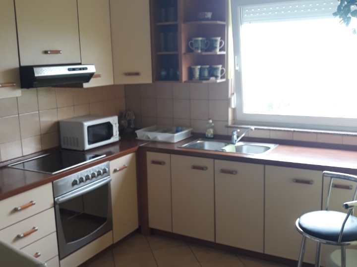 Marčelji, iznajmljujem stan