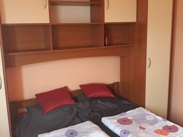 Marčelji, iznajmljujem stan