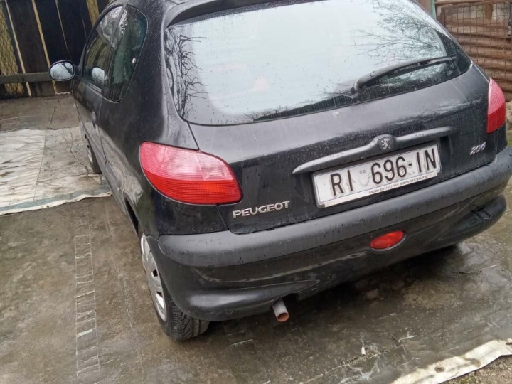 Peugeot 206