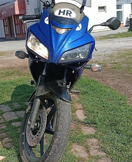 Honda CBR 125R