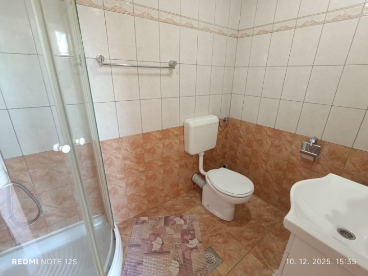 Jednosobni u Kostreni Sveta Lucija