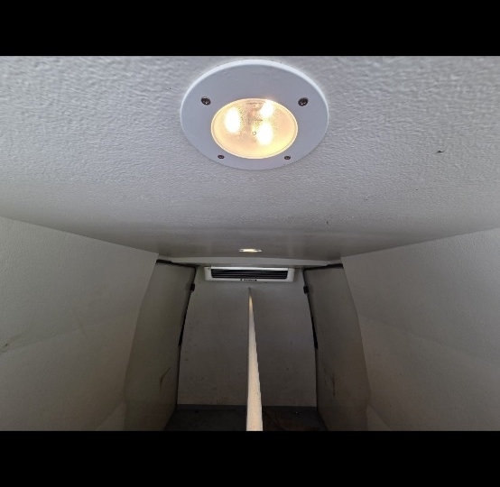 Iznajmljujem kombi hladnjaču