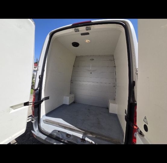 Iznajmljujem kombi hladnjaču