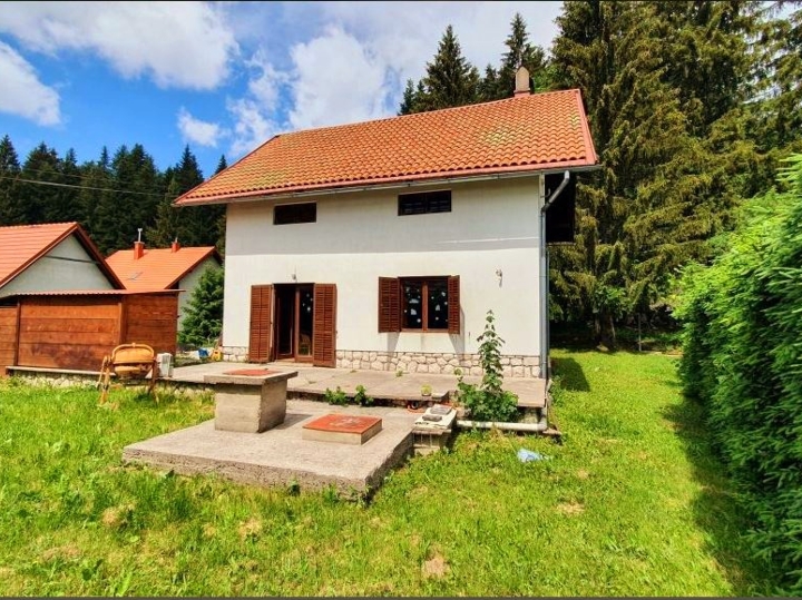 🌲 Prilika! Prodaja kuće u Gorskom kotaru po sniženoj cijeni! 🌲