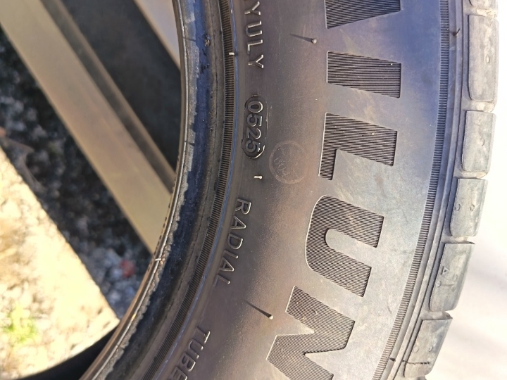 Prodajem ljetne gume