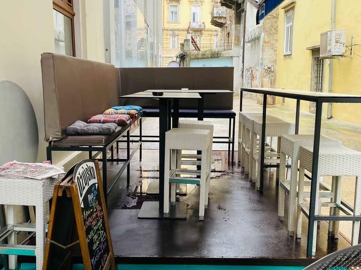 Caffe-bistro "Pirati"