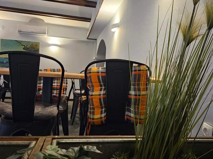 Caffe-bistro "Pirati"