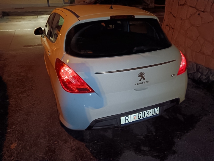 Peugeot 308