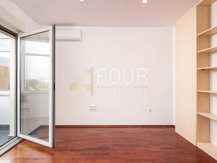 Donja Drenova, 61.01m2, 2S+DB, terasa, samo kod nas!