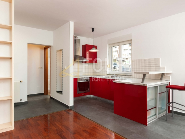 Donja Drenova, 61.01m2, 2S+DB, terasa, samo kod nas!