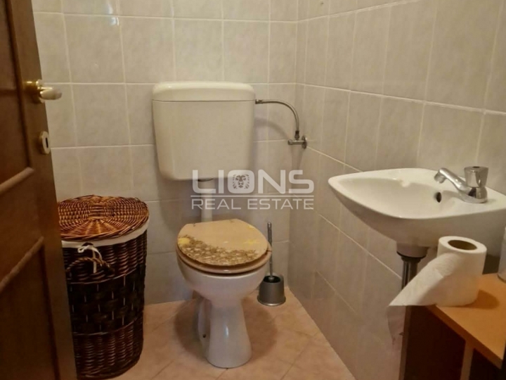 Rešetari, Kastav, 2S+DB, 80 m2 - privatni parking!
