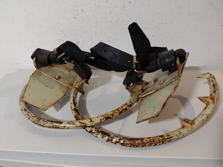 Penjači za drvene stupove