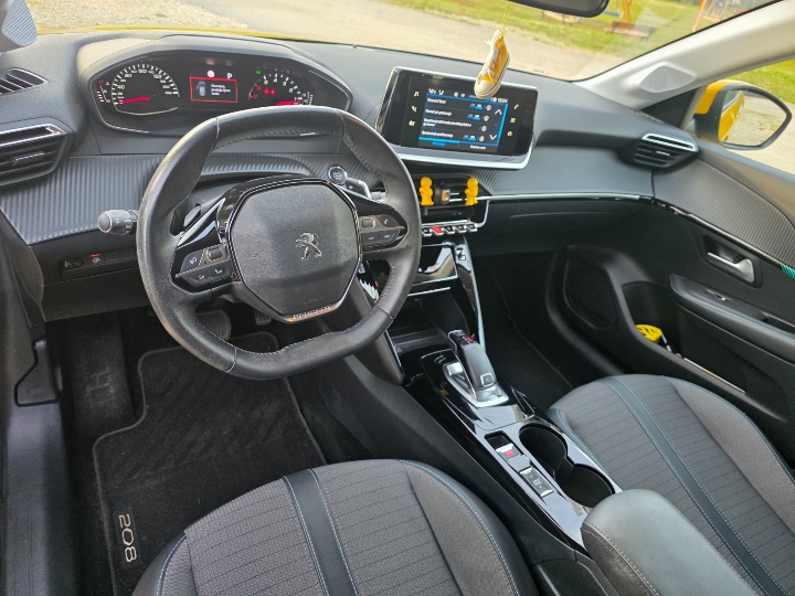 Peugeot 208 Allure, 1.2 Automatic