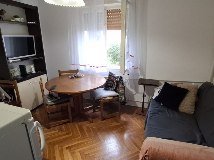 Jednosobni stan 33 m2, Vojak