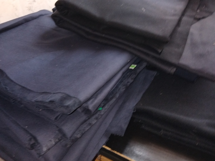 Restovi tkanina za kapute/odijela