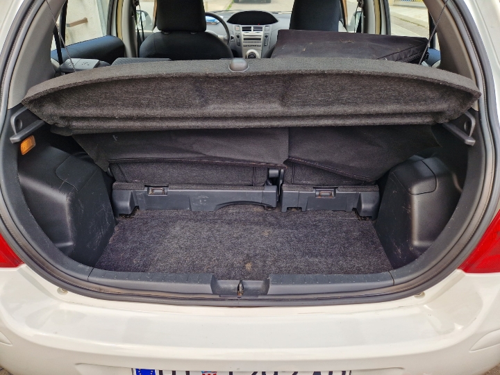 Yaris 1.4 D4D, HR auto, reg. 4./27.