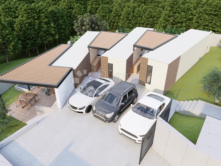 Kuća s bazenom u Istri za 164.000€