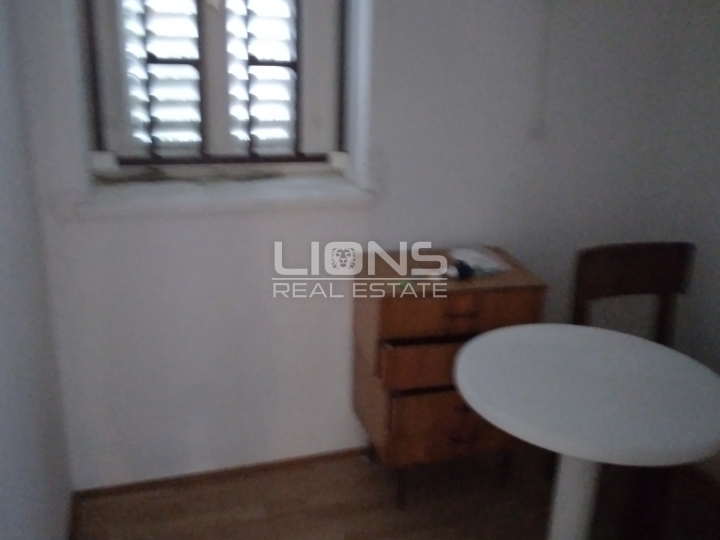 Mošćenička Draga, kuća na moru, pogled na Kvarner, 120 m2